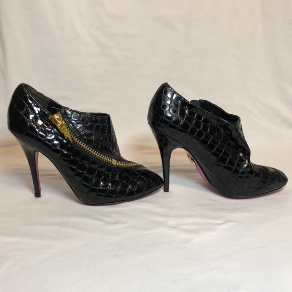 Betsey Johnson Tiana Booties - Picture 6 of 16